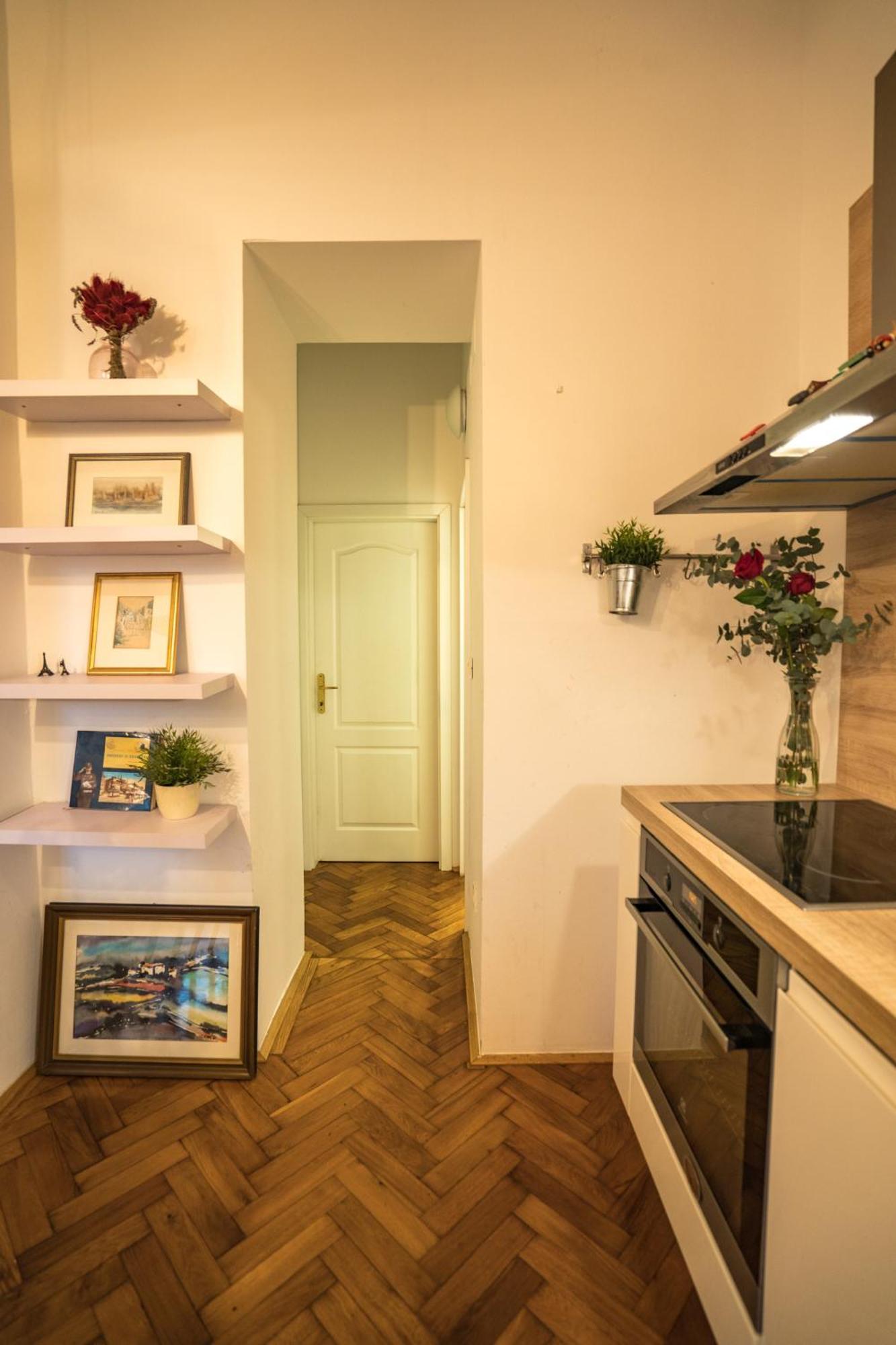 Apartman Iris Загреб Екстер'єр фото